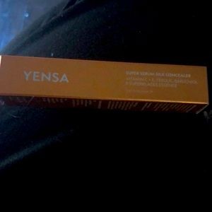 Yensa super serum silk concealer